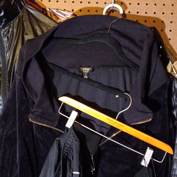 Couture - Picture 2 of 5